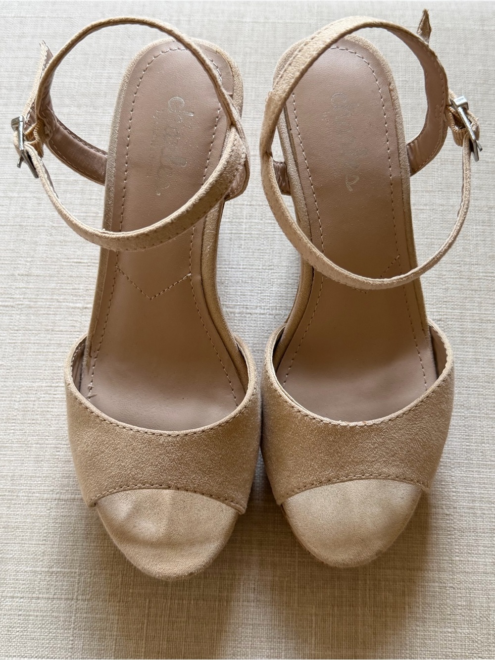 Charles David Nude Wedges